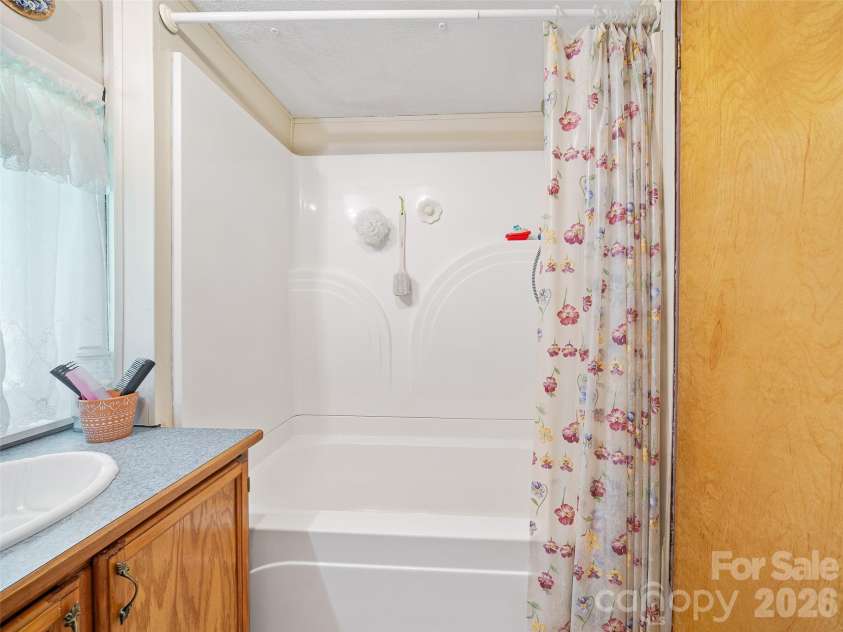 1115 Glenn Bridge Road, Arden, NC 28704.  MLS# CAR4423534, YatesRealty ID 50032. 