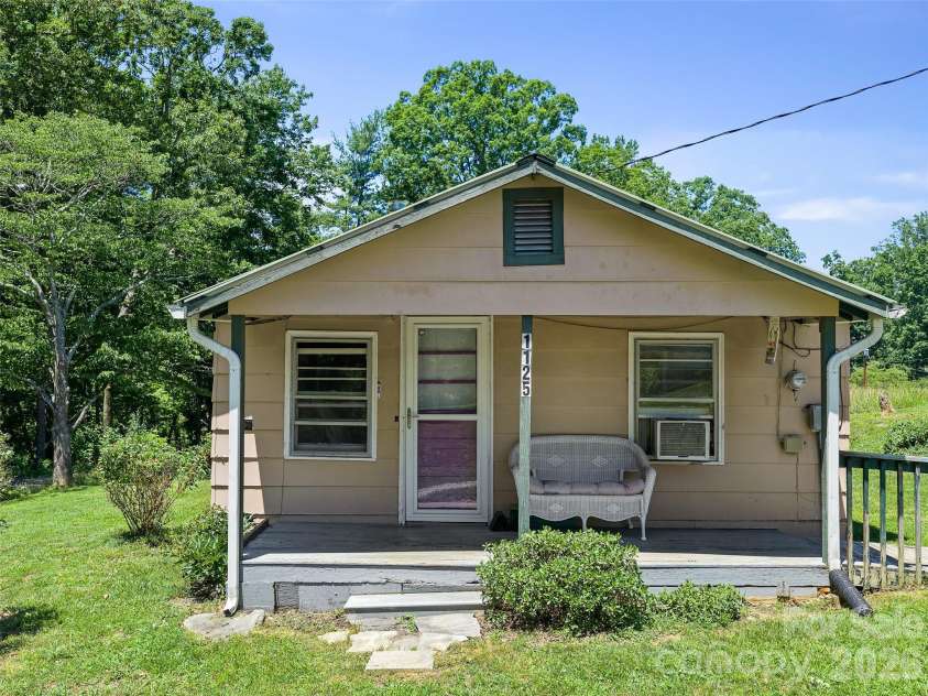 1115 Glenn Bridge Road, Arden, NC 28704.  MLS# CAR4423534, YatesRealty ID 50032. 