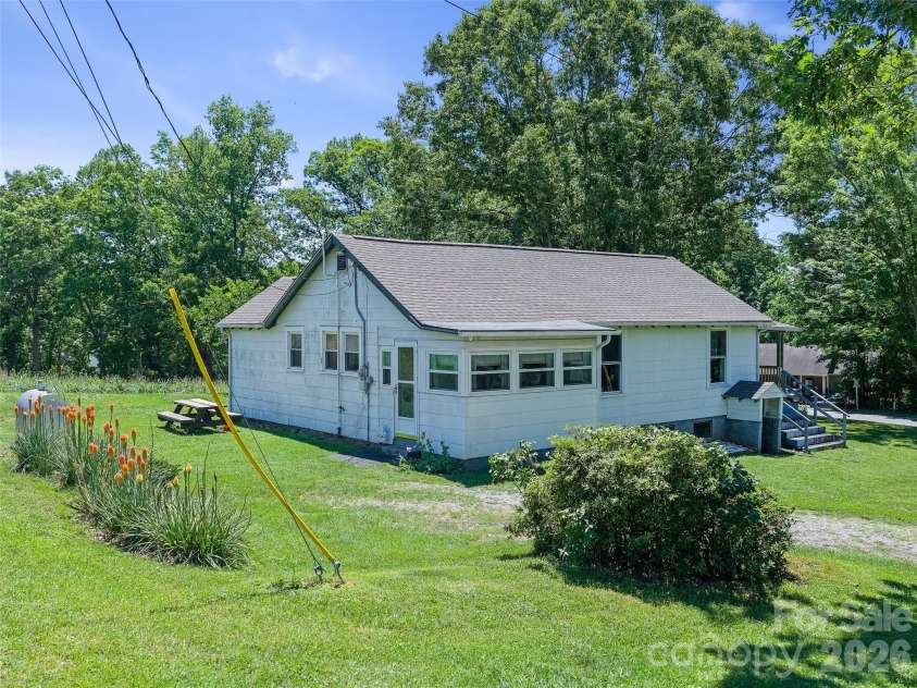 1115 Glenn Bridge Road, Arden, NC 28704.  MLS# CAR4423534, YatesRealty ID 50032. 