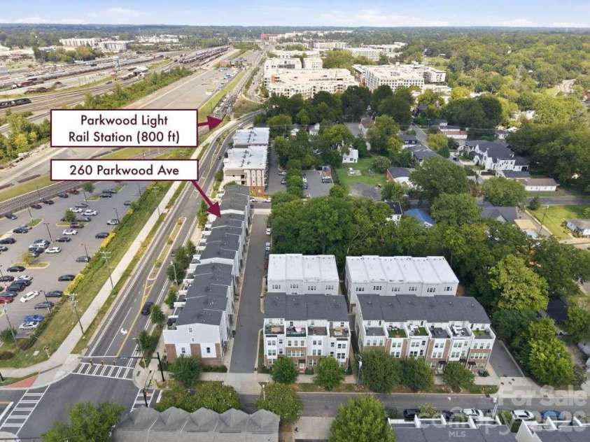 260 Parkwood Avenue, Charlotte, NC 28206.  MLS# CAR4423328, YatesRealty ID 50035. 