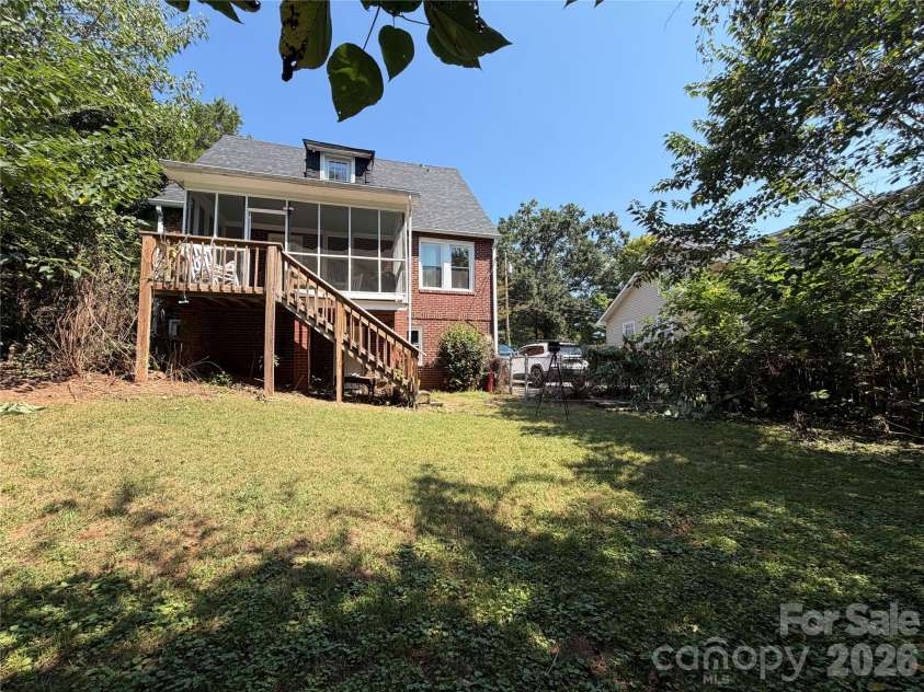 177 6th Street, Rutherfordton, NC 28139.  MLS# CAR4422598, YatesRealty ID 50036. 