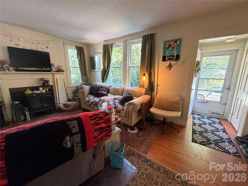 177 6th Street, Rutherfordton, NC 28139.  MLS# CAR4422598, YatesRealty ID 50036. 