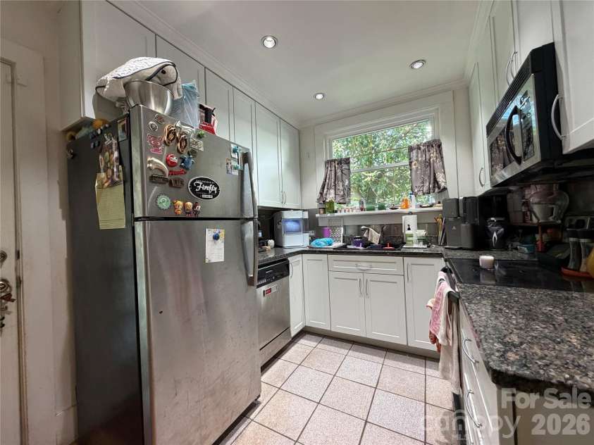 177 6th Street, Rutherfordton, NC 28139.  MLS# CAR4422598, YatesRealty ID 50036. 