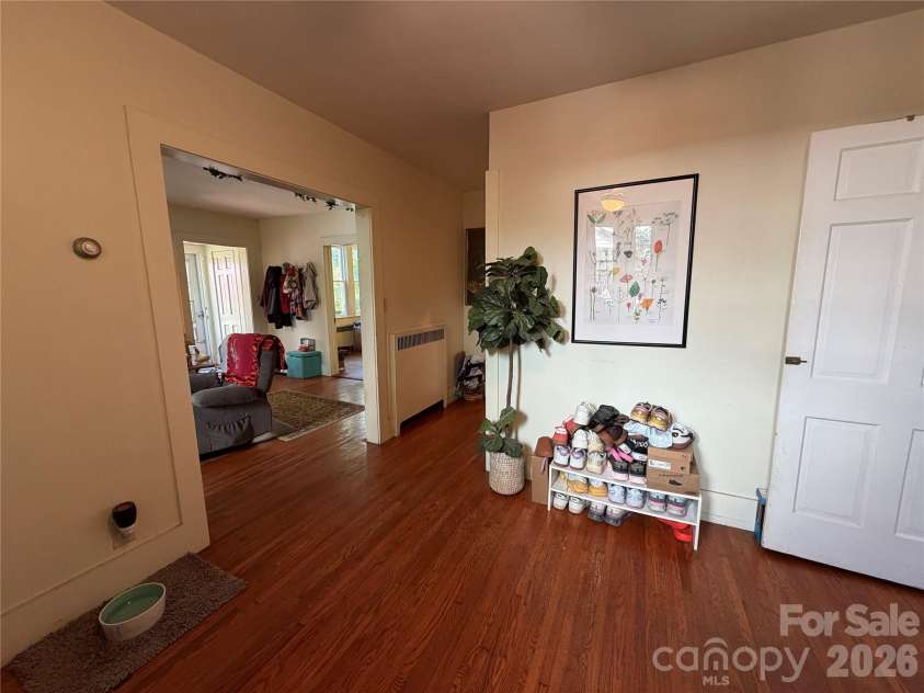 177 6th Street, Rutherfordton, NC 28139.  MLS# CAR4422598, YatesRealty ID 50036. 