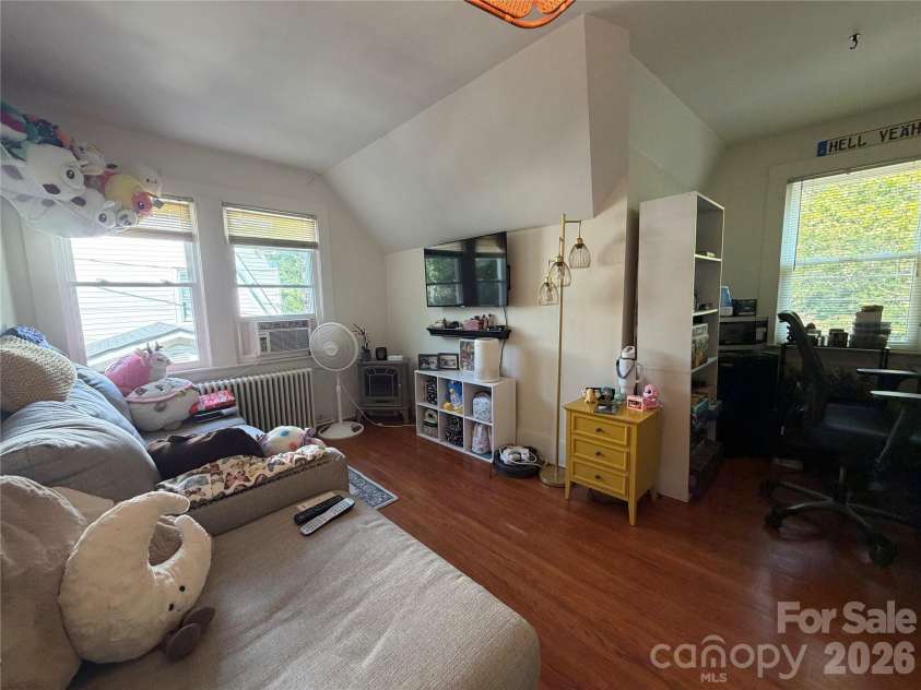 177 6th Street, Rutherfordton, NC 28139.  MLS# CAR4422598, YatesRealty ID 50036. 