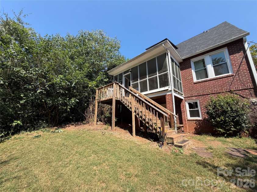 177 6th Street, Rutherfordton, NC 28139.  MLS# CAR4422598, YatesRealty ID 50036. 