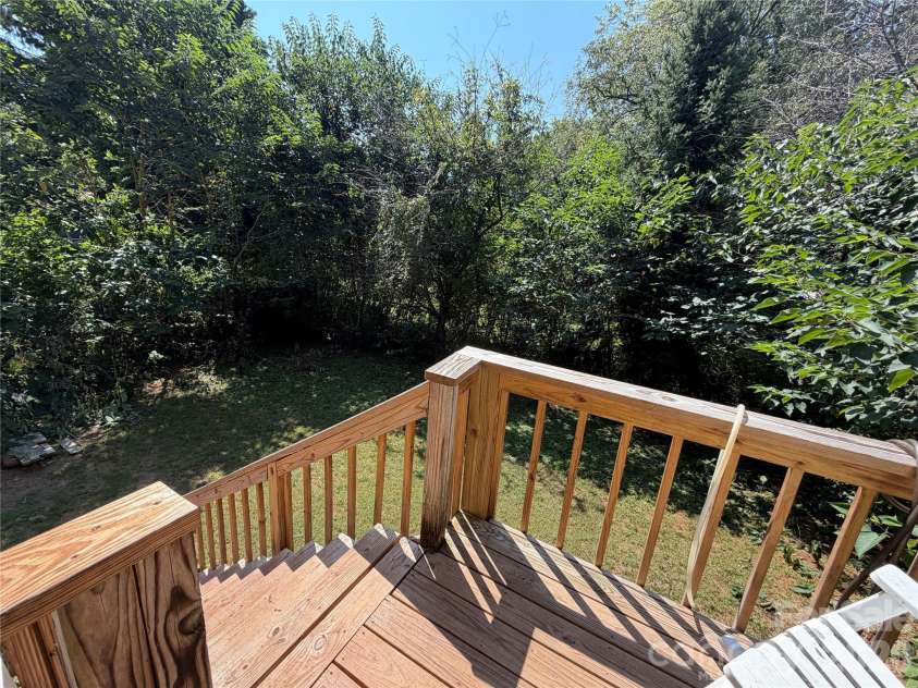 177 6th Street, Rutherfordton, NC 28139.  MLS# CAR4422598, YatesRealty ID 50036. 