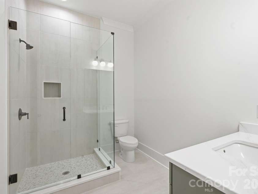 4214 Waterbury Drive, Charlotte, NC 28209.  MLS# CAR4422616, YatesRealty ID 50037. 