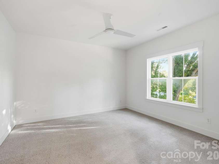 4214 Waterbury Drive, Charlotte, NC 28209.  MLS# CAR4422616, YatesRealty ID 50037. 