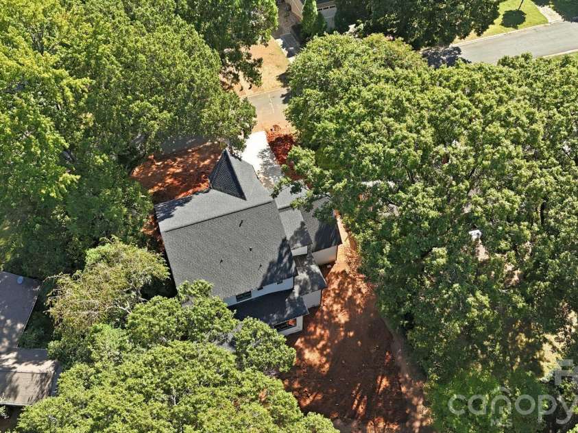 4214 Waterbury Drive, Charlotte, NC 28209.  MLS# CAR4422616, YatesRealty ID 50037. 
