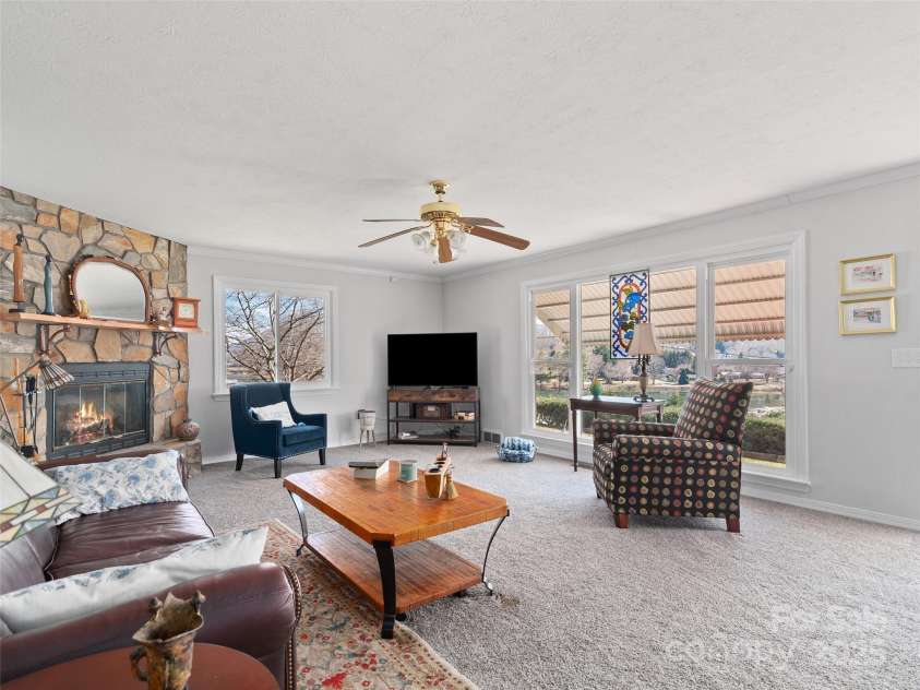 741 Golf Course Road, Waynesville, NC 28786.  MLS# CAR4228648, YatesRealty ID 5004. 