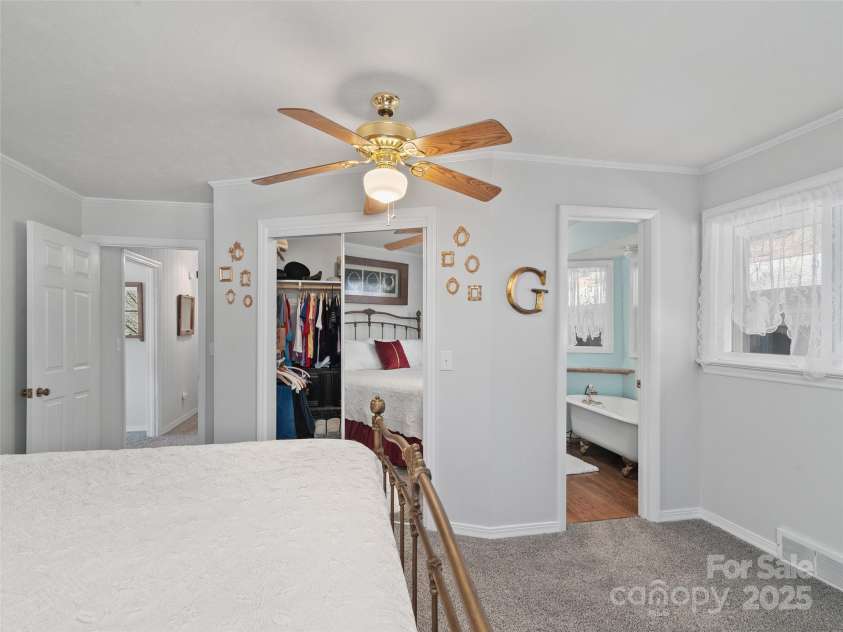 741 Golf Course Road, Waynesville, NC 28786.  MLS# CAR4228648, YatesRealty ID 5004. 