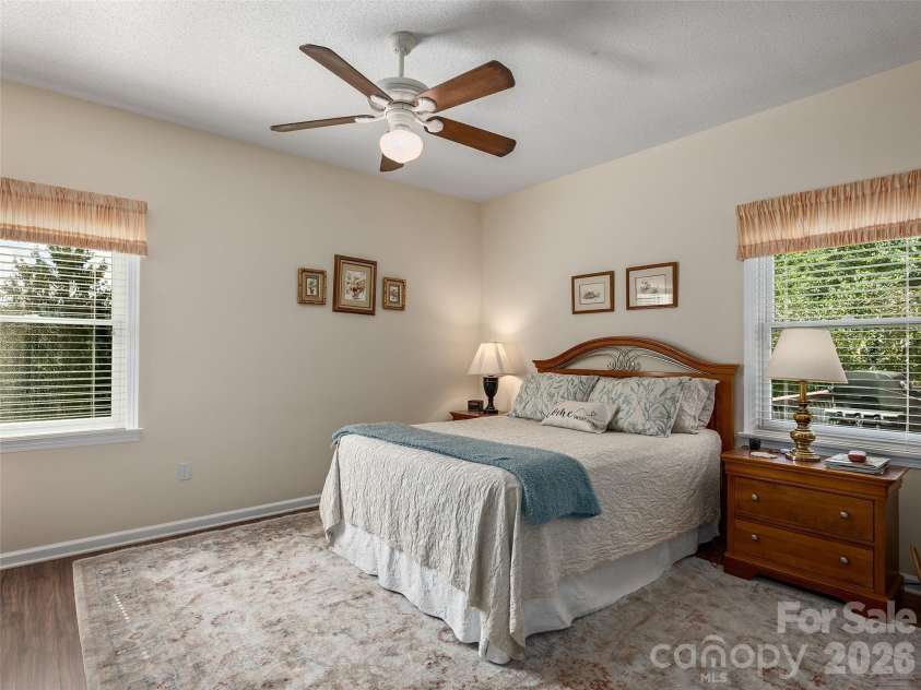 60 Beaumont Drive, Hendersonville, NC 28739.  MLS# CAR4423408, YatesRealty ID 50040. 