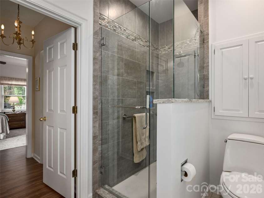 60 Beaumont Drive, Hendersonville, NC 28739.  MLS# CAR4423408, YatesRealty ID 50040. 