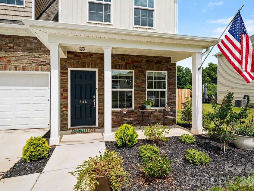 246 Kyndall Run Drive, Lexington, NC 27295.  MLS# CAR4421943, YatesRealty ID 50041. 
