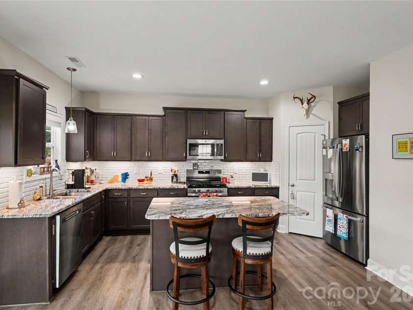 246 Kyndall Run Drive, Lexington, NC 27295.  MLS# CAR4421943, YatesRealty ID 50041. 