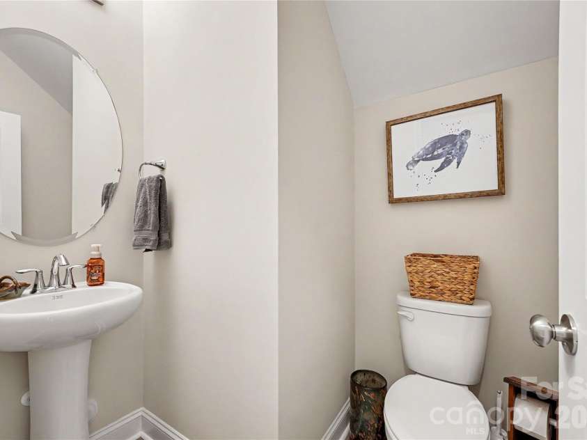 246 Kyndall Run Drive, Lexington, NC 27295.  MLS# CAR4421943, YatesRealty ID 50041. 