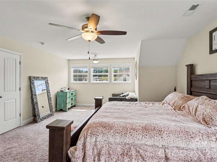 246 Kyndall Run Drive, Lexington, NC 27295.  MLS# CAR4421943, YatesRealty ID 50041. 