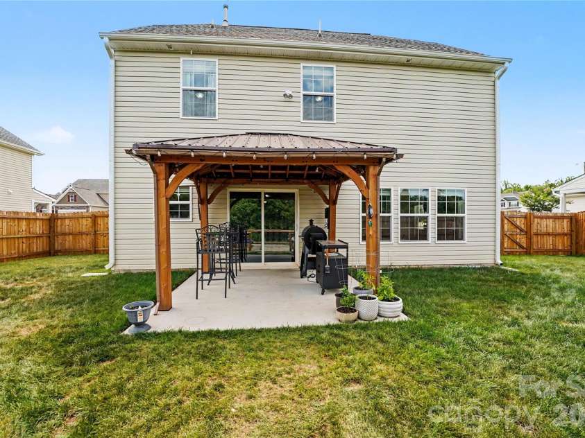 246 Kyndall Run Drive, Lexington, NC 27295.  MLS# CAR4421943, YatesRealty ID 50041. 