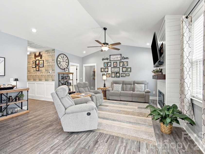 218 Cleo Avenue, Granite Quarry, NC 28146.  MLS# CAR4423536, YatesRealty ID 50042. 