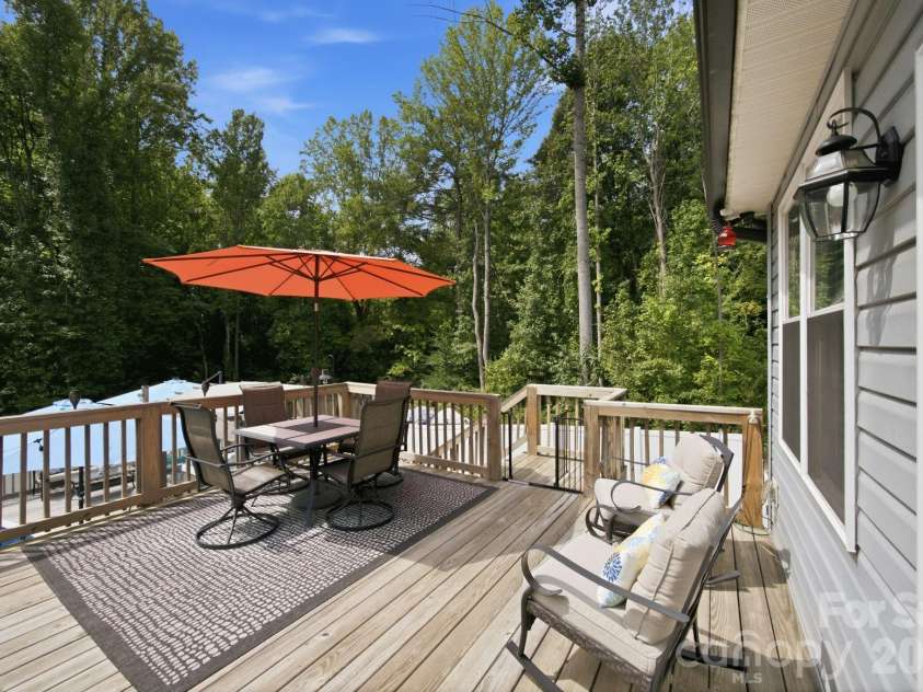 218 Cleo Avenue, Granite Quarry, NC 28146.  MLS# CAR4423536, YatesRealty ID 50042. 