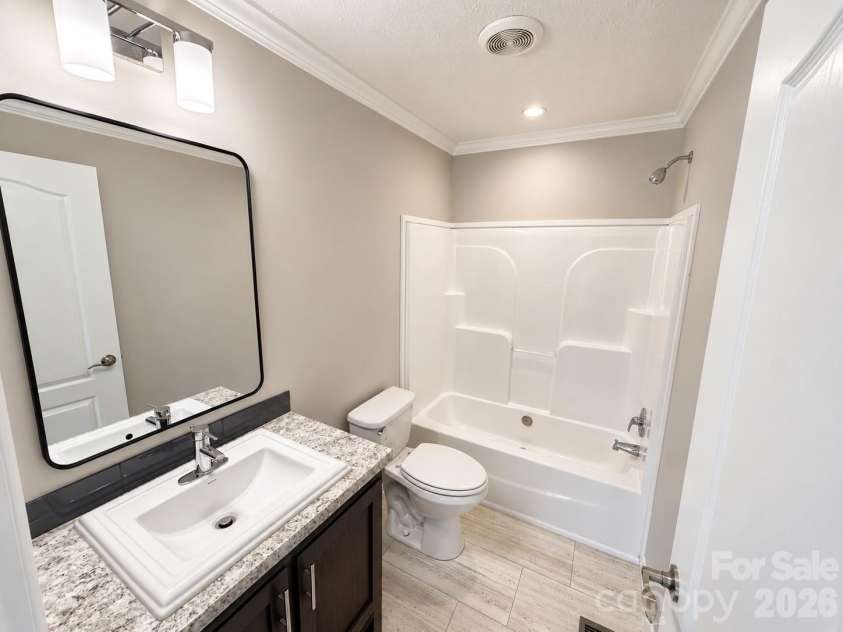 5217 Canterbury Drive, Conover, NC 28613.  MLS# CAR4423243, YatesRealty ID 50044. 