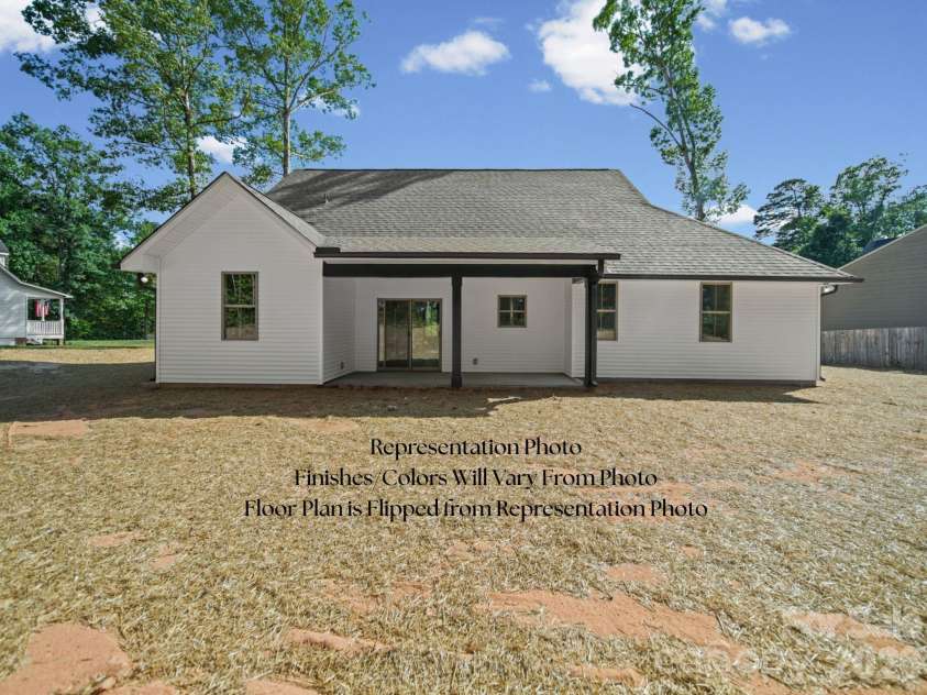 867 Sorrel Lane, Oakboro, NC 28129.  MLS# CAR4423367, YatesRealty ID 50045. 