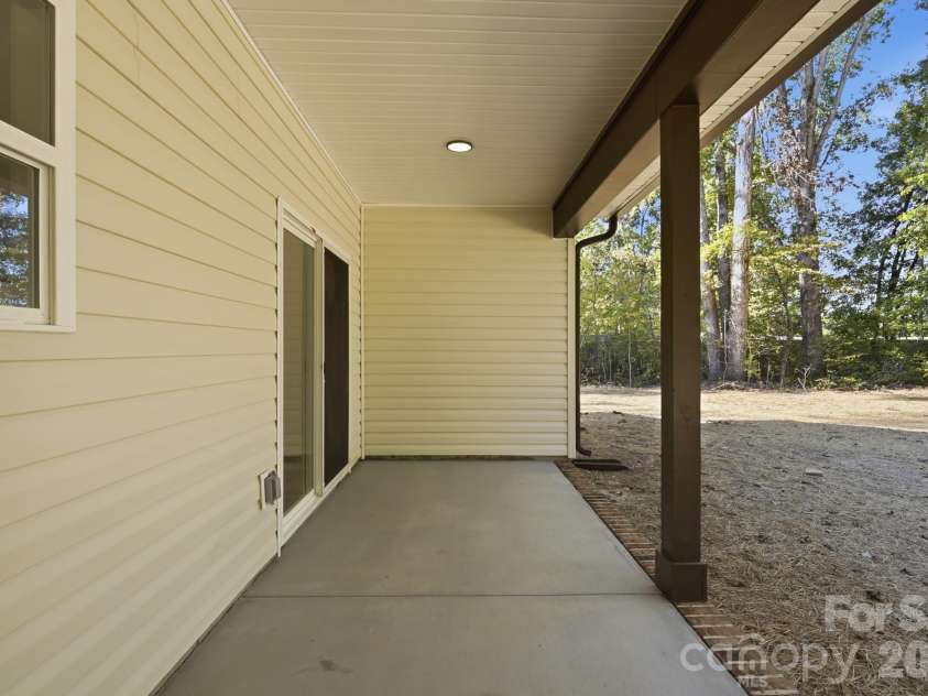 867 Sorrel Lane, Oakboro, NC 28129.  MLS# CAR4433115, YatesRealty ID 50045. 