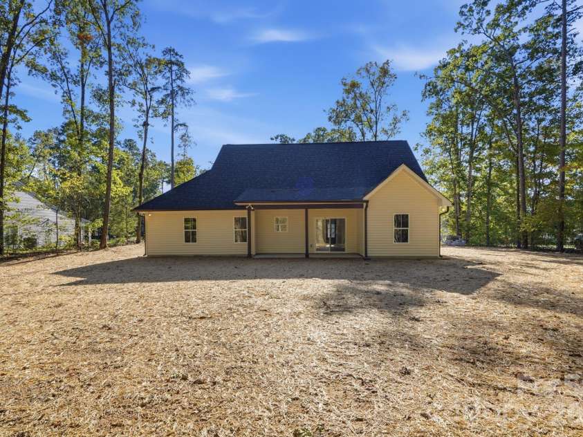 867 Sorrel Lane, Oakboro, NC 28129.  MLS# CAR4433115, YatesRealty ID 50045. 