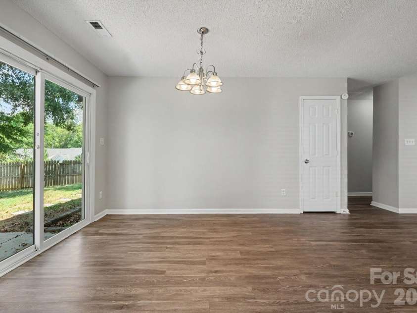 11207 Gold Pan Road, Charlotte, NC 28215.  MLS# CAR4422305, YatesRealty ID 50047. 