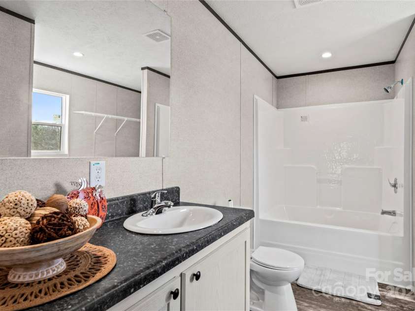 251 Center Lane, Thurmond, NC 28683.  MLS# CAR4325594, YatesRealty ID 50048. 