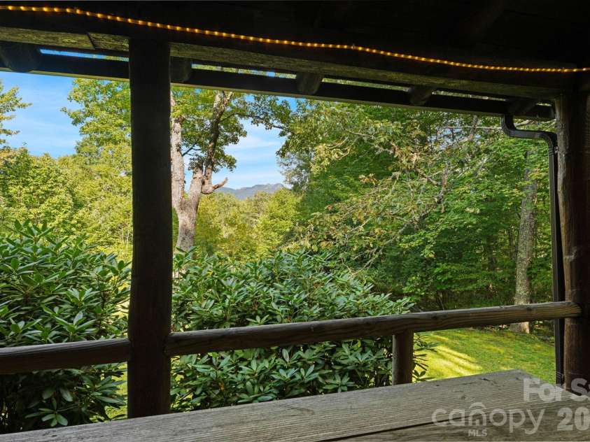 299 Sugar Vista Lane, Newland, NC 28657.  MLS# CAR4422071, YatesRealty ID 50049. 