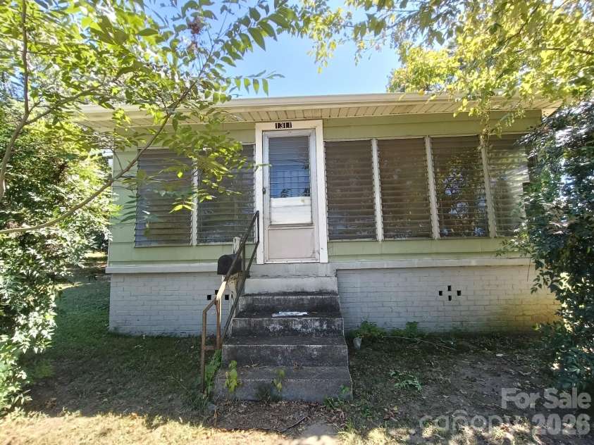 1311 Dekalb Street, Shelby, NC 28152.  MLS# CAR4423613, YatesRealty ID 50056. Front view
