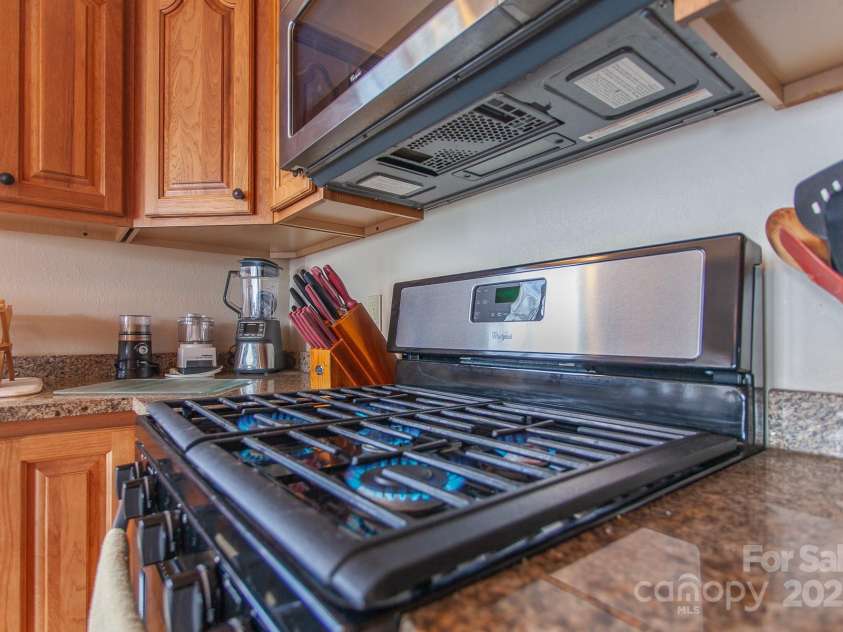 240 Hazelnut Road, Bryson City, NC 28713.  MLS# CAR4237311, YatesRealty ID 5006. 