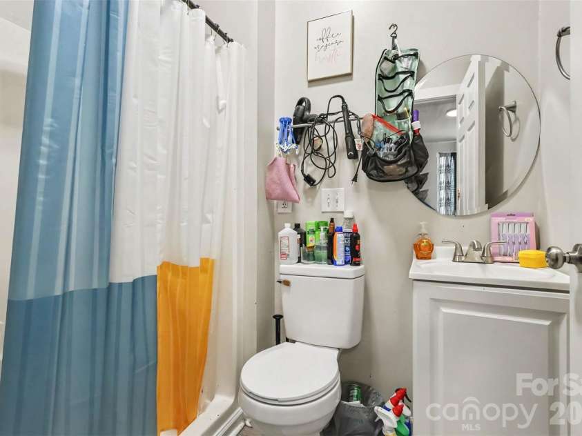1104 7th Avenue, Gastonia, NC 28052.  MLS# CAR4422996, YatesRealty ID 50064. 