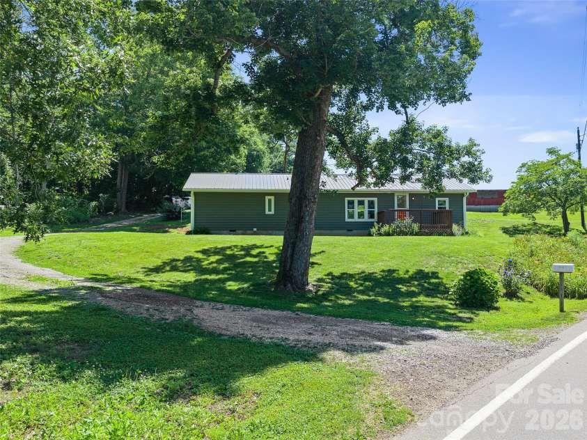 1125 & 1127 Glenn Bridge Road, Arden, NC 28704.  MLS# CAR4423618, YatesRealty ID 50068. 