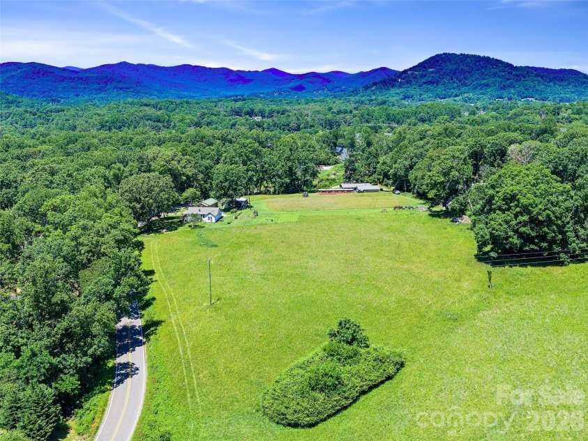 1125 & 1127 Glenn Bridge Road, Arden, NC 28704.  MLS# CAR4423618, YatesRealty ID 50068. 