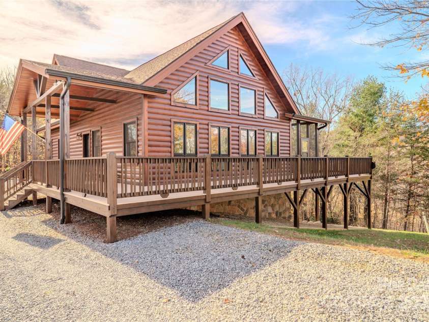 1203 Mountain Vista Drive, Nebo, NC 28761.  MLS# CAR4171416, YatesRealty ID 5007. 