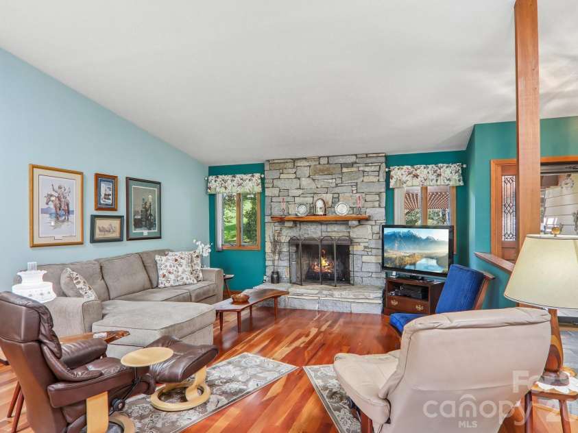 212 Rocky Meadow Lane, Etowah, NC 28729.  MLS# CAR4422905, YatesRealty ID 50071. 