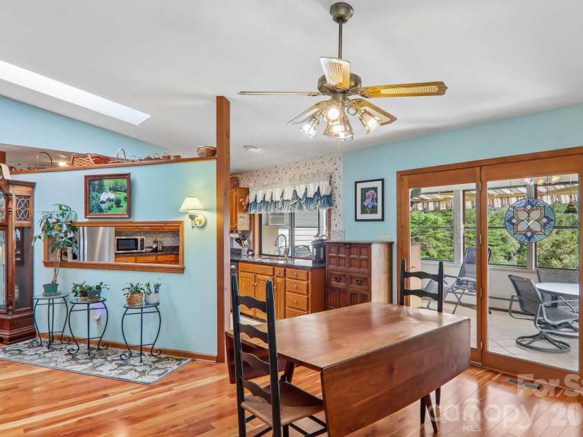 212 Rocky Meadow Lane, Etowah, NC 28729.  MLS# CAR4422905, YatesRealty ID 50071. 