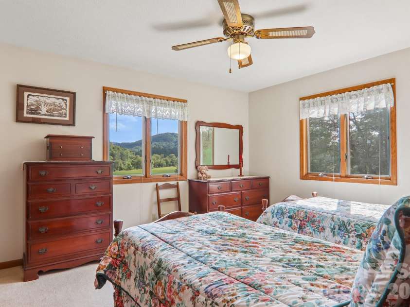 212 Rocky Meadow Lane, Etowah, NC 28729.  MLS# CAR4422905, YatesRealty ID 50071. 