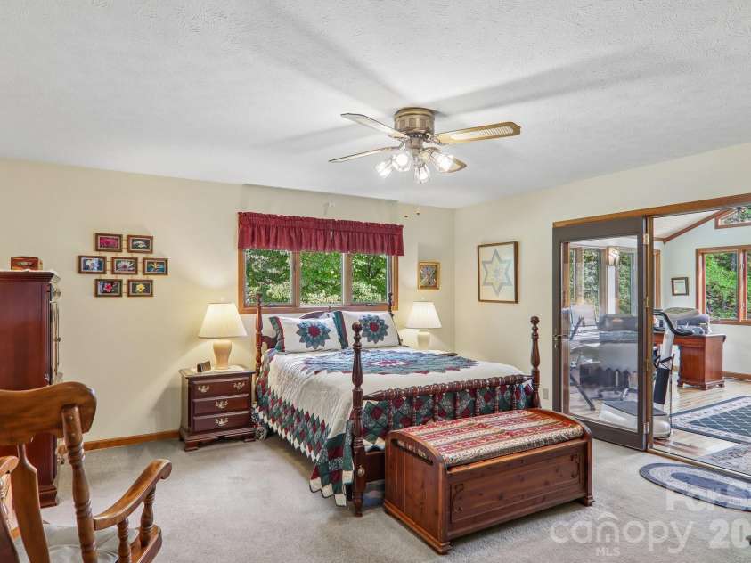 212 Rocky Meadow Lane, Etowah, NC 28729.  MLS# CAR4422905, YatesRealty ID 50071. 