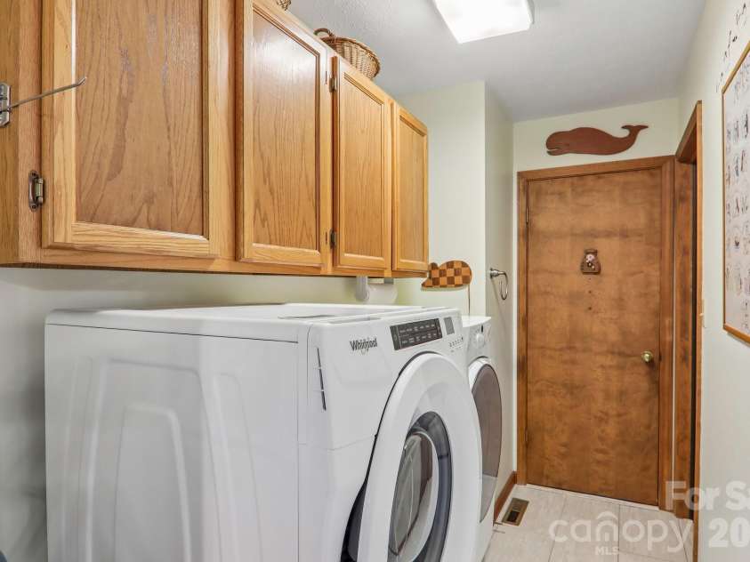 212 Rocky Meadow Lane, Etowah, NC 28729.  MLS# CAR4422905, YatesRealty ID 50071. 