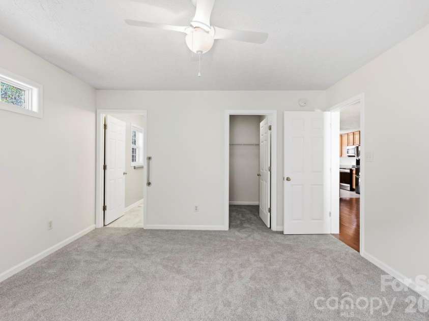8A Bent Grass Court, Black Mountain, NC 28711.  MLS# CAR4422904, YatesRealty ID 50072. Primary BR