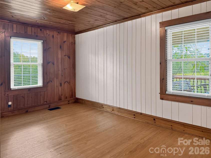 683 McDaniel Road, Lake Lure, NC 28746.  MLS# CAR4422885, YatesRealty ID 50074. Bedroom 3