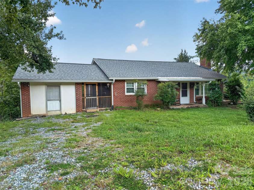 683 McDaniel Road, Lake Lure, NC 28746.  MLS# CAR4422885, YatesRealty ID 50074. Front of Home
