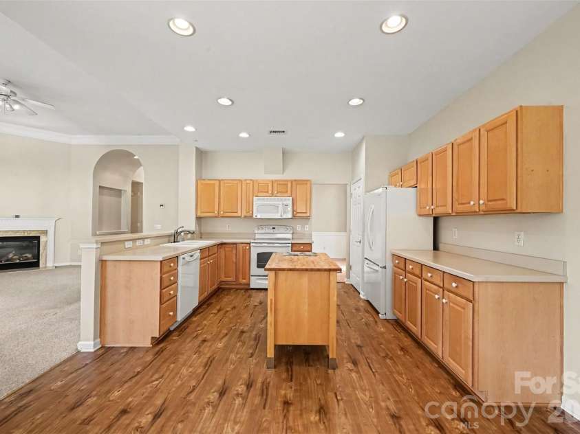 713 Larkridge Court, Rock Hill, SC 29730.  MLS# CAR4423599, YatesRealty ID 50077. 