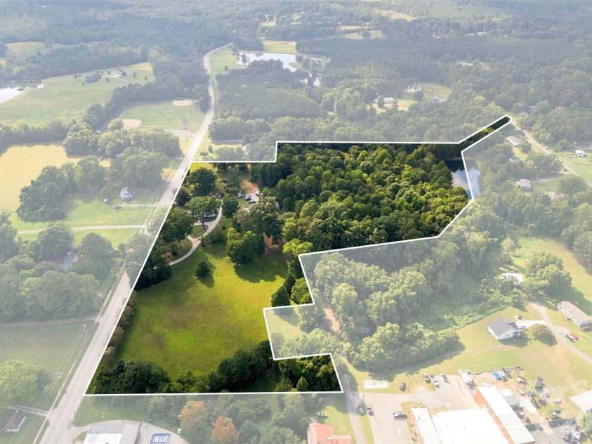 3628 Rainey Avenue, Sharon, SC 29742.  MLS# CAR4417525, YatesRealty ID 50078. 3 parcels combined (Aerial view)