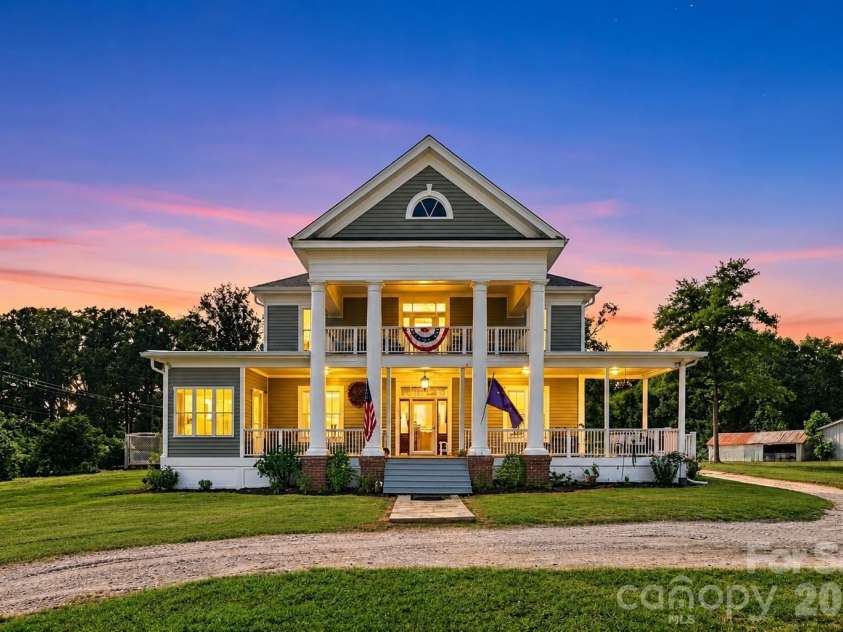 3628 Rainey Avenue, Sharon, SC 29742.  MLS# CAR4417525, YatesRealty ID 50078. Front of home