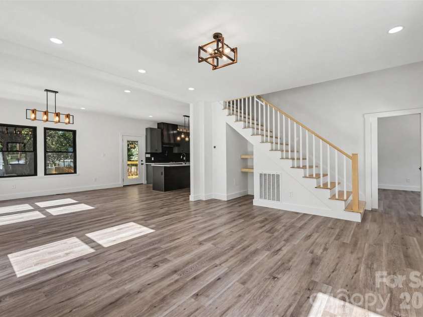 638 Black Street, Rock Hill, SC 29730.  MLS# CAR4423165, YatesRealty ID 50079. 